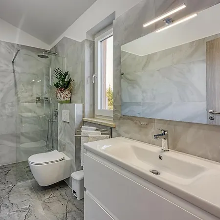 ヴィラ Perla Modrušani