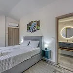 Perla Villa